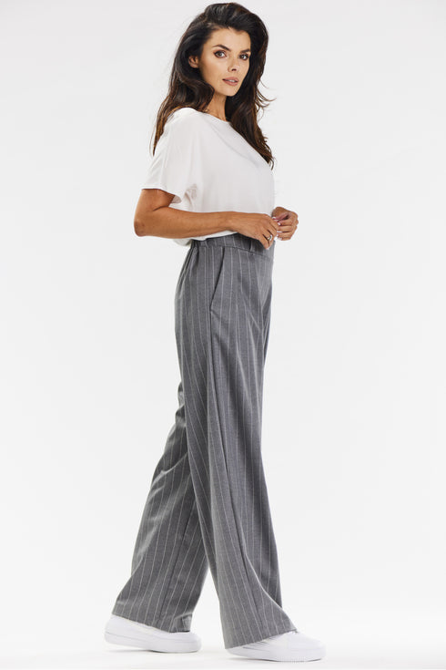 Women trousers model 200564